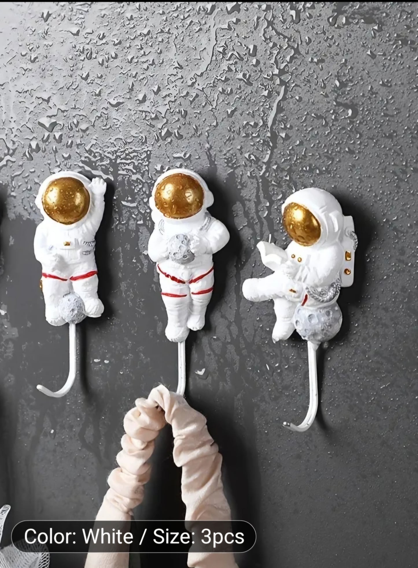 Astronaut Wall-mounted Utility Hook Non-drilling Wall-mounted Clothing and Accessories Organizer, Utility Hooks